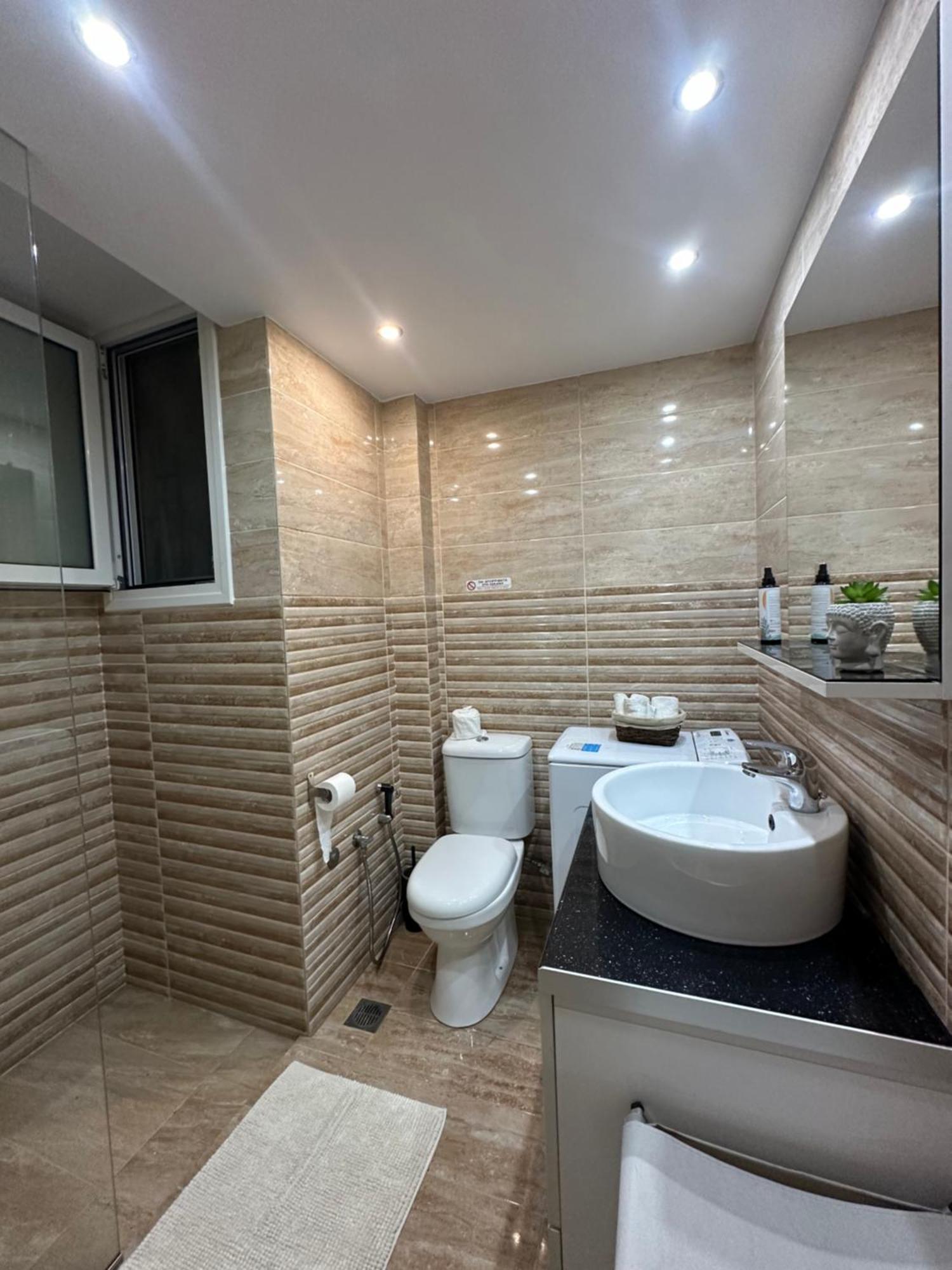 Luxury Varkiza Apartment Екстер'єр фото